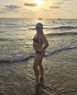 AnnnA - Bild 2 von 3