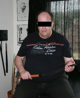 Erzieher und Master Marquis - Bild 1 von 5