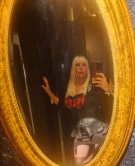 HERRIN LANA ANDERSSON - Bild 6 von 7