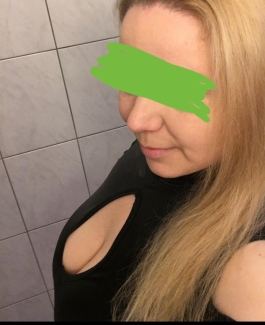 Hei&szlig;e online Session:) squirt Muschi und anal - Bild 2 von 5