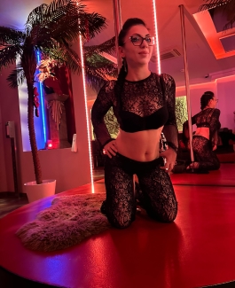 IZABEL - Bild 5 von 5