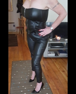 Lady Silke - Bild 1 von 4