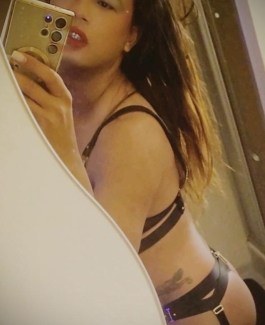 Nicole - Bild 1 von 3