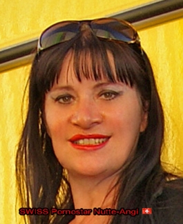 Pornostar Hure-Angi - Bild 2 von 12