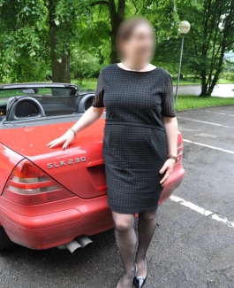 Reife ganz private Hausfrau - Bild 3 von 5