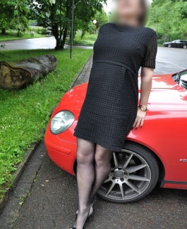 Reife ganz private Hausfrau - Bild 2 von 5