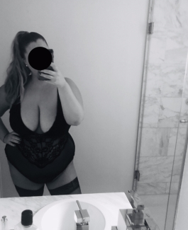 Christine - Bild 1 von 10