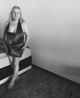 gilly - Bild 2 von 3