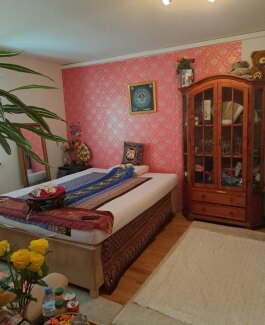 NEU JEENA  + NORA - Bild 7 von 7