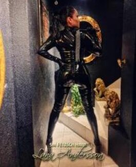 Stenge Herrin Evamarie - Bild 1 von 5