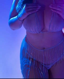 Mistress Kim - Bild 7 von 8