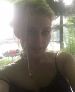 Anabelle - Bild 1 von 6