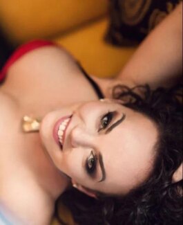 Sophia aus Ungarn Masseurin - Bild 7 von 13