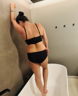 Lucia - Bild 2 von 3
