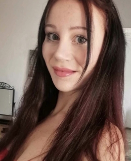 Lena - Bild 3 von 3