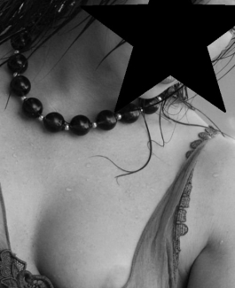 Reife, scharfe Dame - Bild 3 von 5