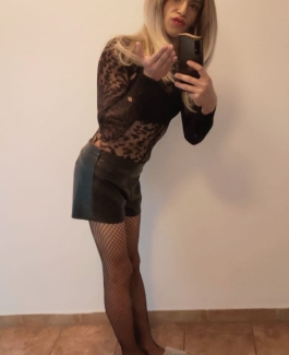 Lara - Bild 2 von 5