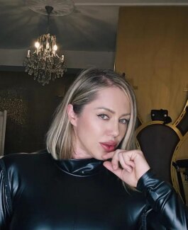 Domina Bizarre & Klassik Eva Strong
