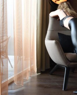 Vanessa - Bild 4 von 8