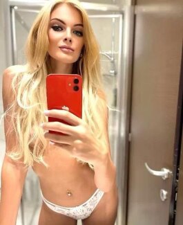 Anastasia Model Masseurin - Bild 3 von 5