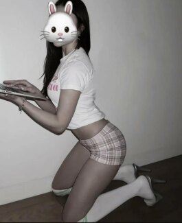 Elly privat Frauenfeld - Bild 1 von 3