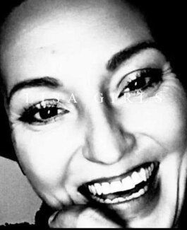 Charlène - Bild 1 von 3