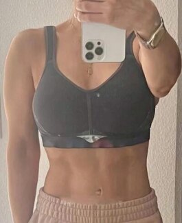 Athletin Salome - Bild 1 von 3