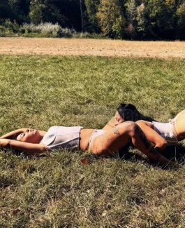 Esmme & Ayshe - Bild 3 von 4