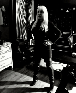 HERRIN LANA ANDERSSON - Bild 6 von 19