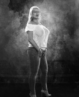 Sexy Milf (49) Kriens - Bild 4 von 9