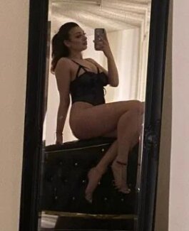 Chloe - Bild 1 von 6