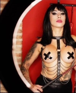 Lady Nasha - Bild 21 von 31