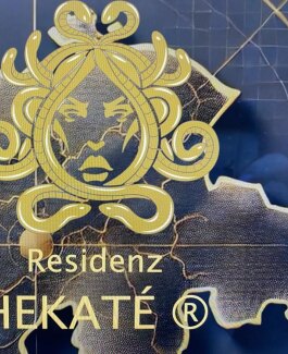 Residenz Hekate - Bild 1 von 2