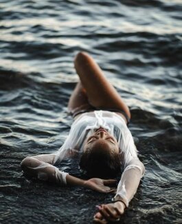 Massage Fee privat - Bild 2 von 3