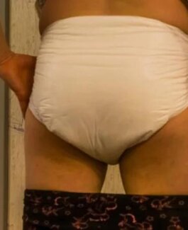 Reife Gespielin - Bild 4 von 5