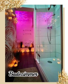Sexy Masseurinnen - Bild 7 von 12