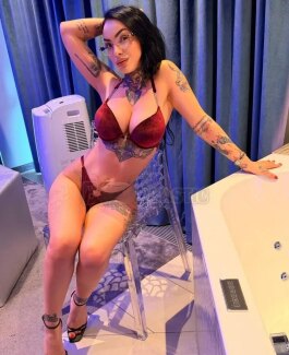 Tina NEU - Bild 1 von 10