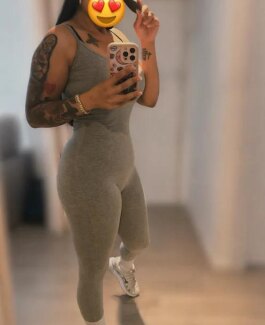 Jennifer & Lorraine - Bild 2 von 9