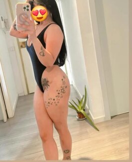 Jennifer & Lorraine - Bild 9 von 9