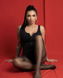 Sarah - Bild 7 von 14