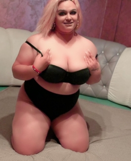 Carla, 23 Jahre - Bild 3 von 5