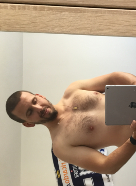 Adrian - Bild 2 von 2