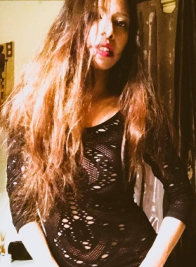 Amina - Bild 9 von 34