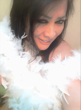 Crystal - Bild 8 von 9