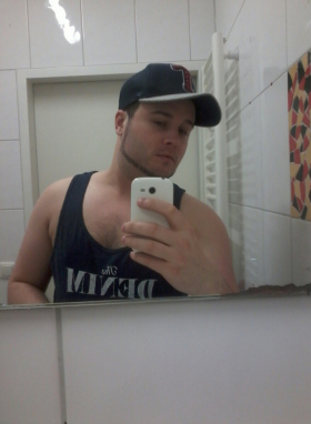 Tommy - Bild 5 von 12