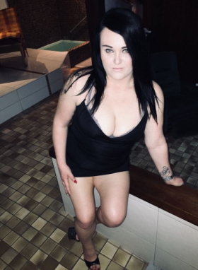 NICOLA - Bild 2 von 3