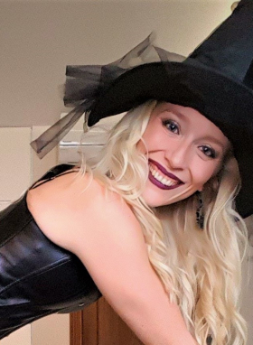 AnalQueen - Bild 1 von 1