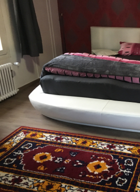 JETZT MIETEN - Bild 1 von 1