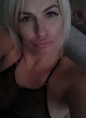 ANIA - Bild 1 von 3