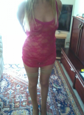 Schlanke Erotik Lady mit Teeny Brüstchen - Bild 1 von 10